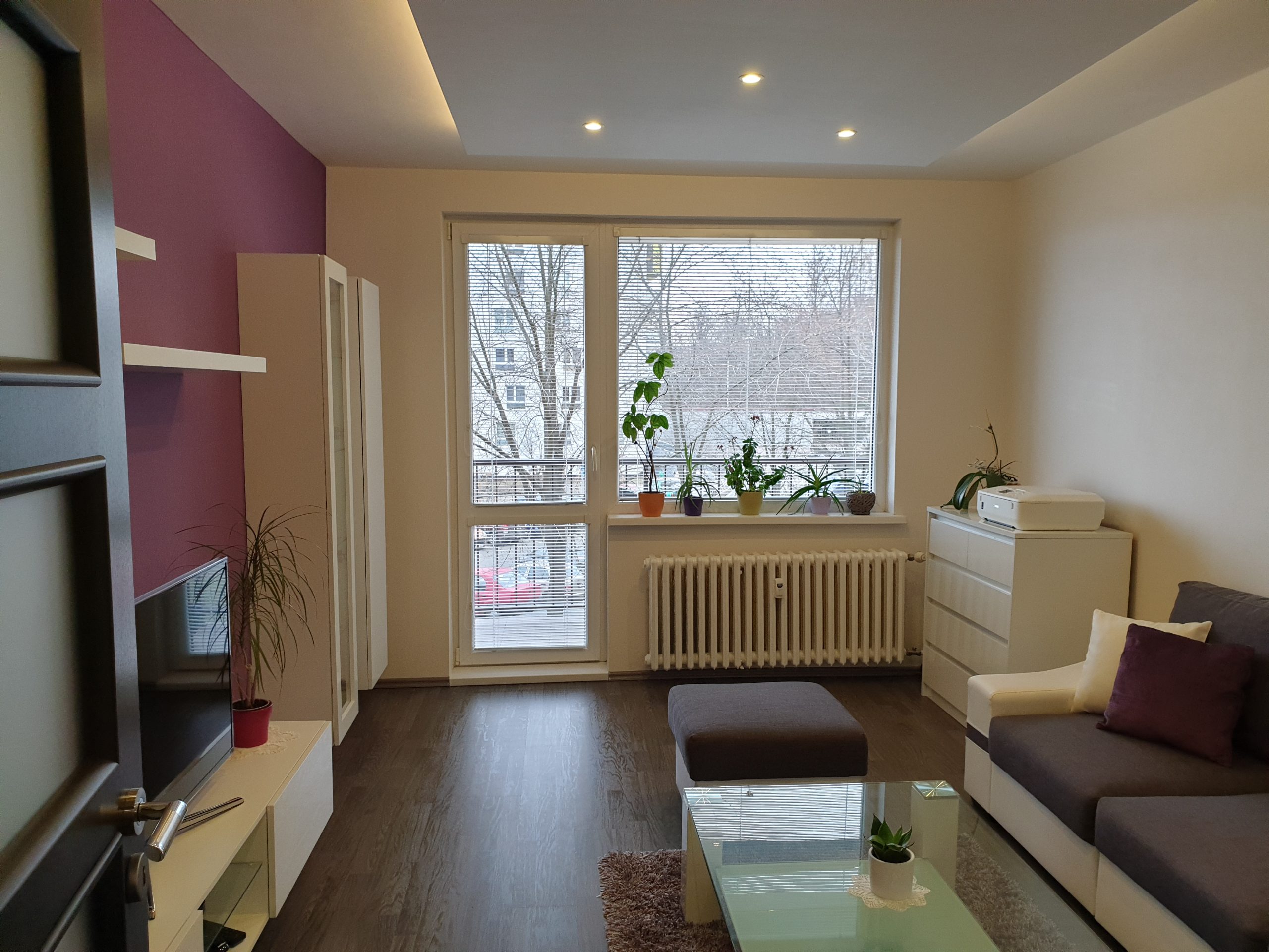 PREDANÝ Priestranný 2 izbový byt, 58 m2, Adlerova ul., Darg. Hrdinov