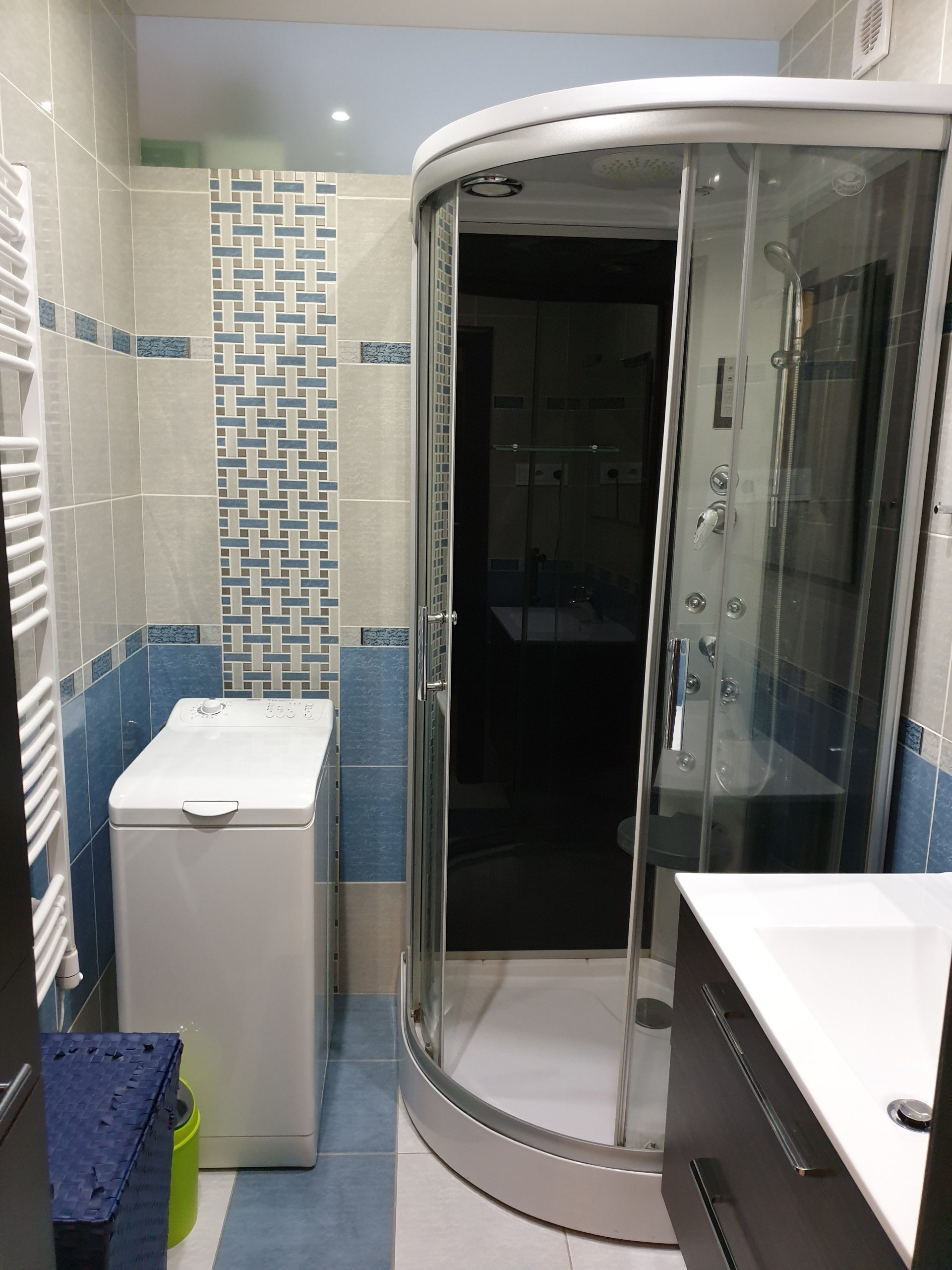 PREDANÝ Priestranný 2 izbový byt, 58 m2, Adlerova ul., Darg. Hrdinov