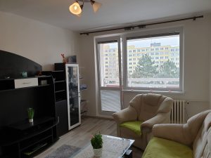 PREDANÝ 3 izbový byt na ulici Povstania českého ľudu, Košice – Darg. Hrdinov