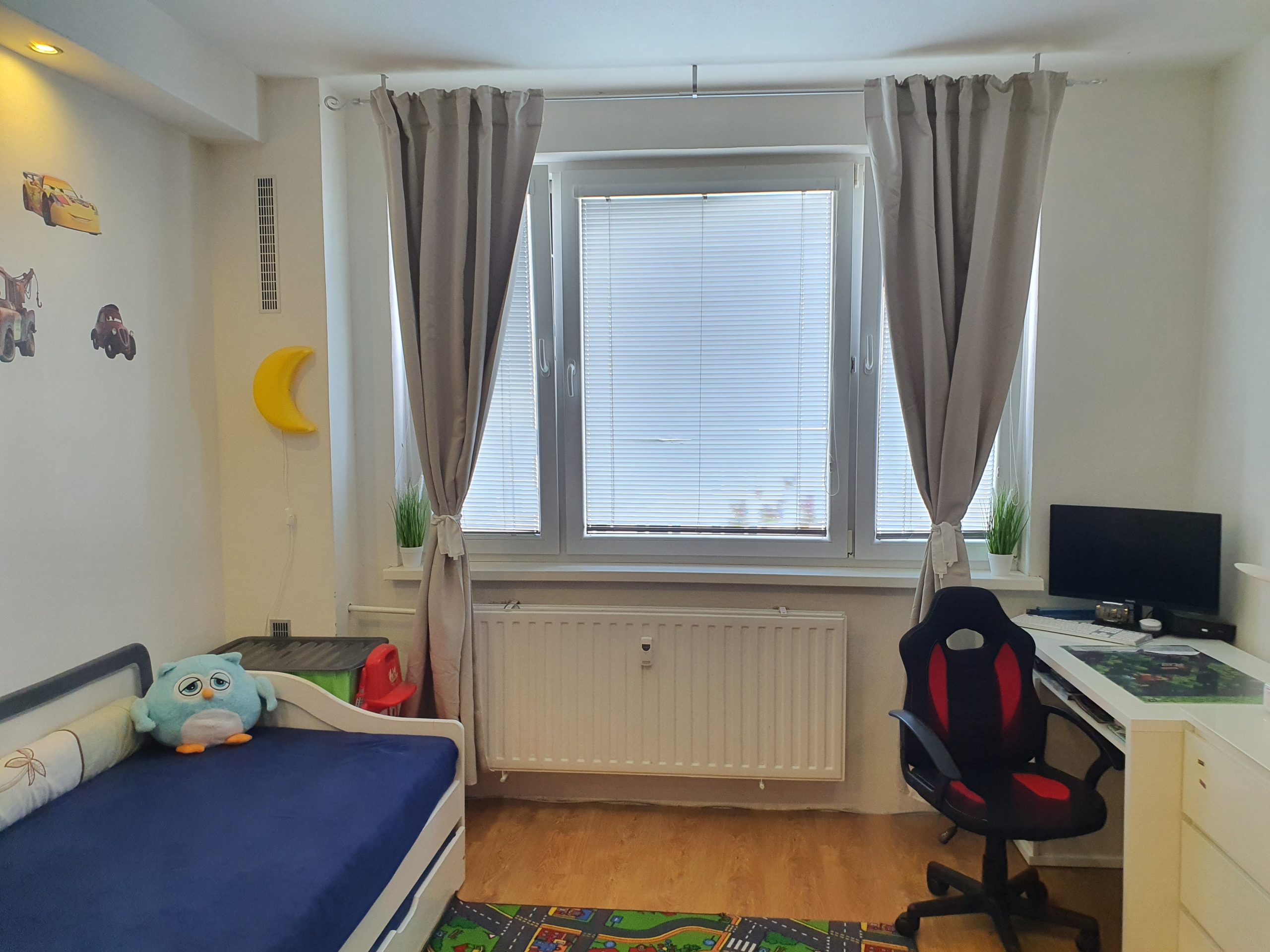 PREDANÝ 3 izbový byt po kompletnej rekonštrukcii na Furči, Exnárova ul.