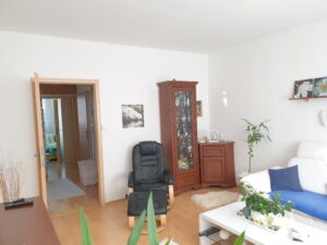 3 izbový byt s útulnou lodžiou a výhľadom do tichej časti sídliska