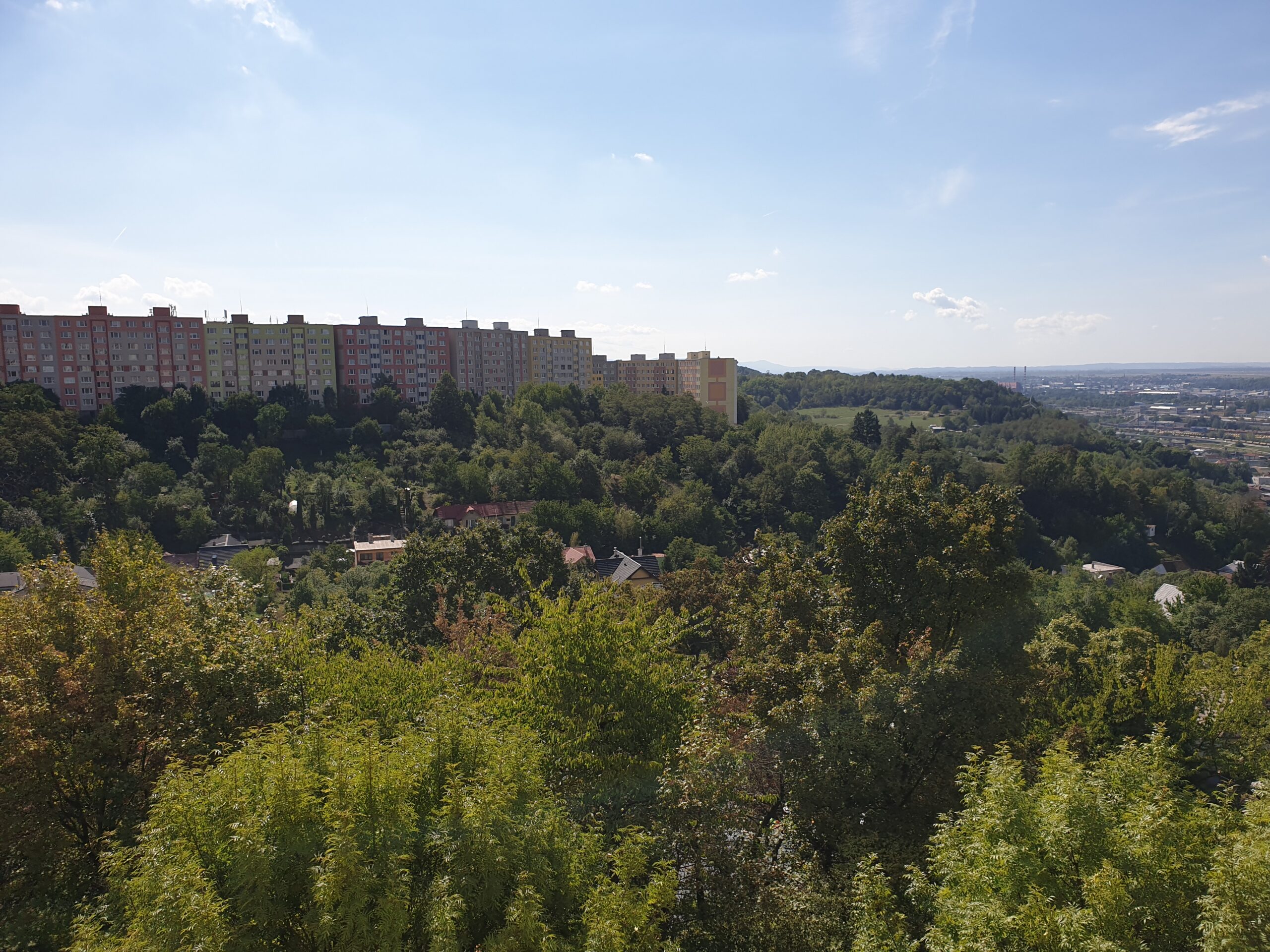 4 izbový byt, 3.posch., lodžia, sídl. Darg. Hrdinov (Furča)
